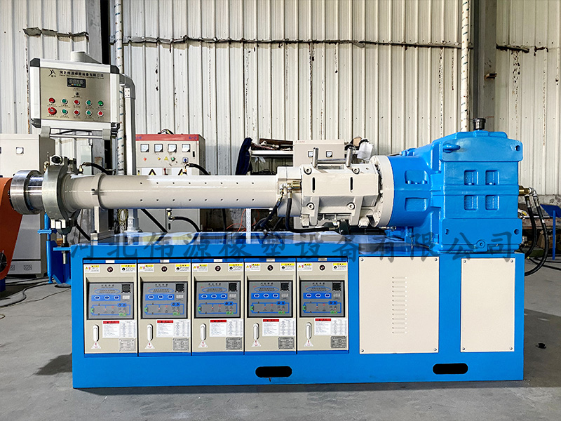 銷釘式橡膠擠出機